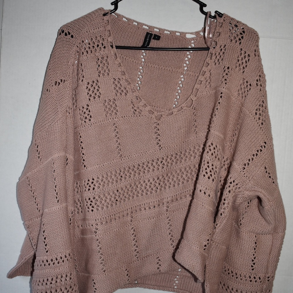 Long sleeve sweater